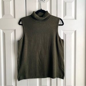 Josephine Chaus Turtle Neck Green Sleeveless